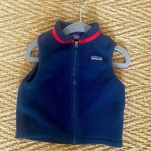GUC 2T Patagonia vest. $22